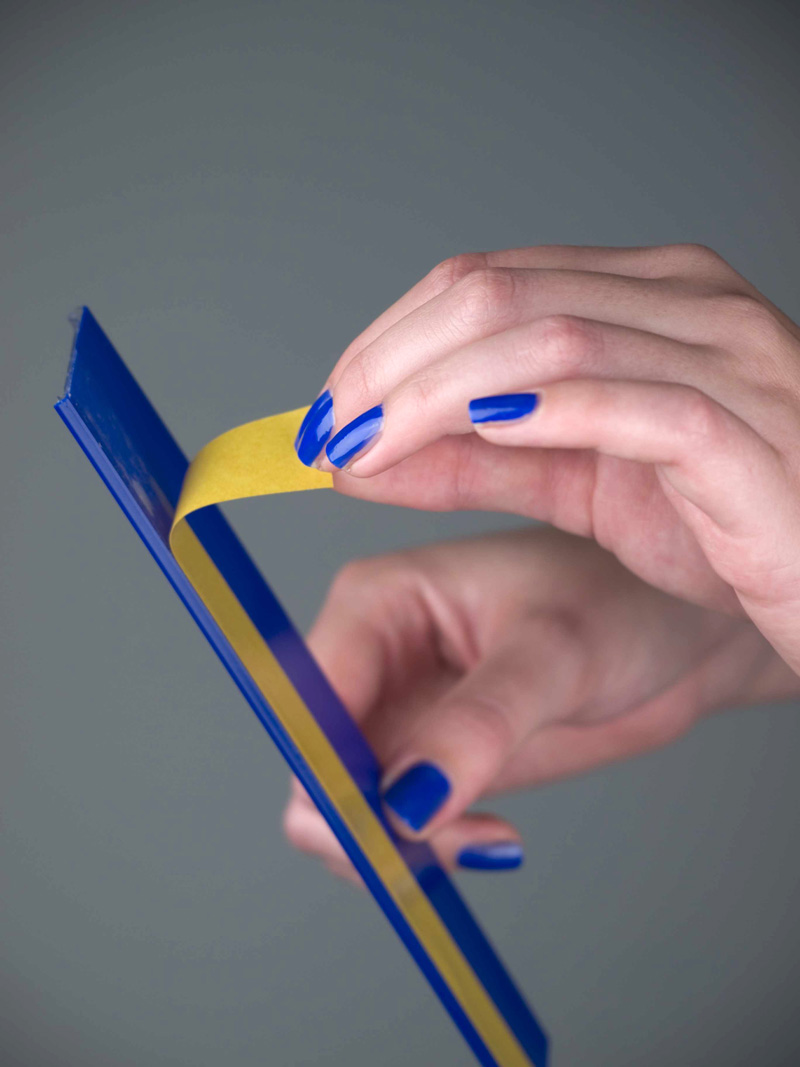 Selbstklebende Scannerschienen